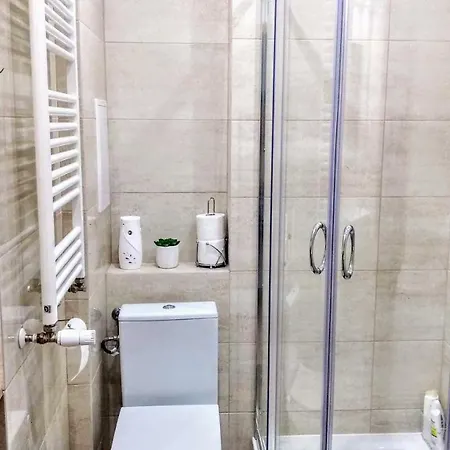 Pokoj Przy Parku Gaj Ubytování v soukromí
